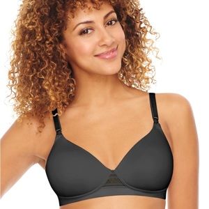 Hanes Lightweight Wirefree Bra